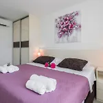 Apartamento By The Sea Podstrana, Split - 20669 *