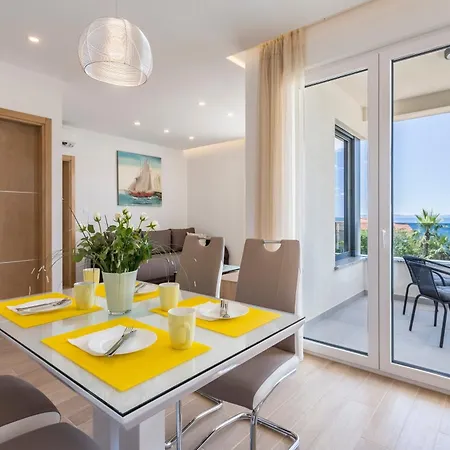 Apartament By The Sea Podstrana, Split - 20669 Podstrana