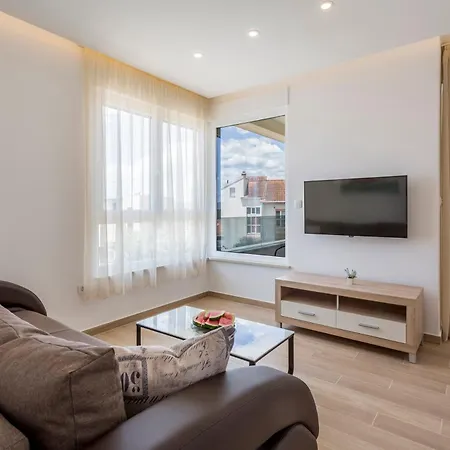 Apartament By The Sea Podstrana, Split - 20669 Podstrana